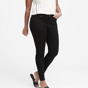 Women's Banana Republic Mid Rise Skinny Black 31